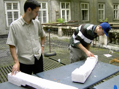 Tomáš tvaruje nohu a Filip radí